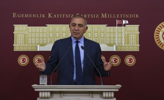 CHP'li Tekin'den partisine aday belirleme eleştirisi