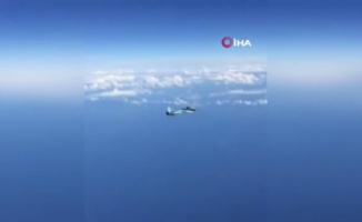 Rus ve Amerikan savaş uçakları arasında “it dalaşı”