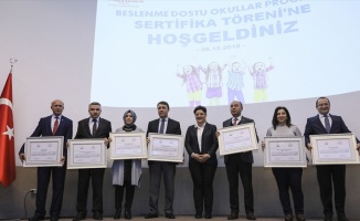 Binlerce okula &#039;beslenme dostu&#039; sertifika