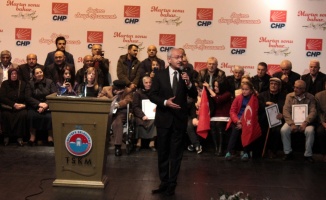 CHP lideri Kılıçdaroğlu, Maltepe’de tapu dağıttı
