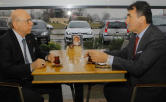 “Dostlar Divanı” Başkanı Özey’den Osmangazi adayı Dündar’a destek