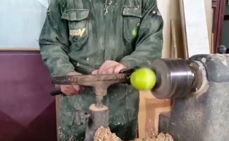 Elma soymanın en ilgin&ccedil; yolu