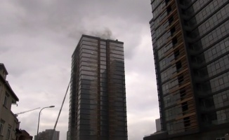 Fikirtepe’de 24 katlı binada yangın çıktı