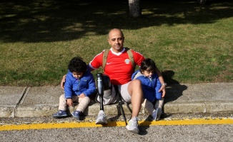 Gazilik &uuml;niformasından uzaklaştıramadı