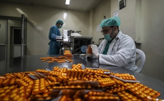 Gazze&#039;deki tek ilaç fabrikası İsrail ablukasına direniyor