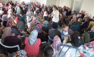 “Hijyen Sağlıktır“ projesi mart ayında 6 bölgede 600&#039;e aşkın kadına ulaştı