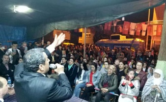 İyi Partili başkan adayı İstiklal Marşı’nı okuyamadı