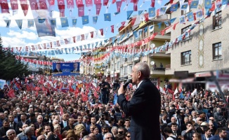 “Sanki seçime değil de savaşa gidiyoruz”