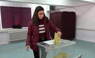 Türkiye sandık başına gitti