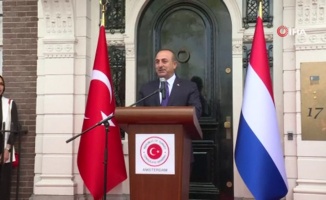 Bakan Çavuşoğlu, Amsterdam’da Başkonsolosluk binası açılışına katıldı