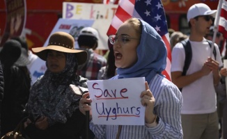 Çin’in Uygur Türklerine zulmü protesto edildi