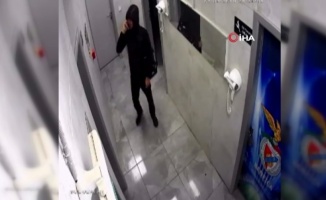 İstanbul’da “yok artık” dedirten hırsızlık kamerada