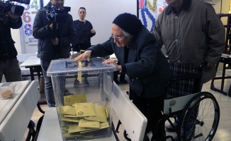 Kars’ta oylar tekrar sayılıyor