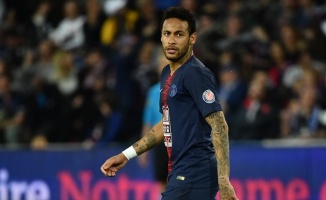 Neymar'a 3 maç 'VAR' cezası
