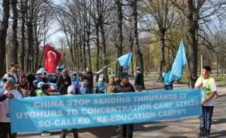 Uygur Türkleri Stockholm’de Çin’i protesto etti