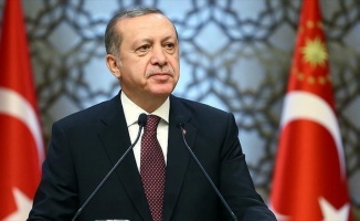 Cumhurbaşkanı Erdoğan, Necip Fazıl'ı 'Canım İstanbul' şiiriyle andı