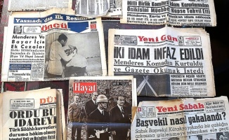 Darbenin, gazete kupürlerindeki ayak sesleri