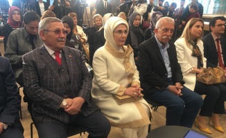 Emine Erdoğan, Çamlıca Camisi’nde sergi açılışını yaptı