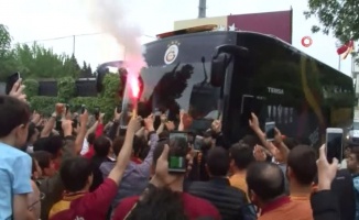 Galatasaray kafilesi yola çıktı