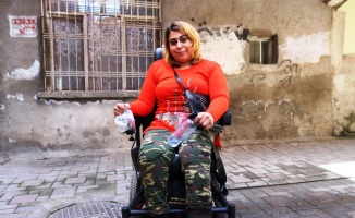 Komşusunun yaptığı yanlış iğne hayatını kararttı