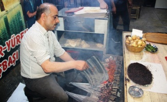 Sahurun vazgeçilmezi ciğer kebabı