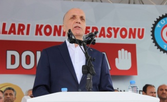 Türk-İş Genel Başkanı Atalay: “Sendikalar partilerin arkasına sığınmasın”