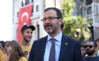 Bakan Kasapoğlu, A Millilere destek için İzlanda’ya gidecek