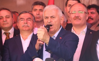 Binali Yıldırım’dan Sivaslılara “erken dönün” çağrısı