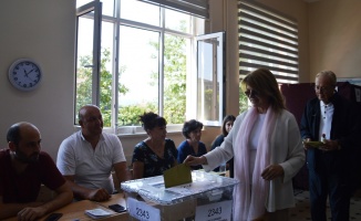 Eski Başbakan Tansu Çiller oyunu kullandı