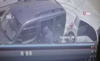 Sivas’ta yakalanan hırsızların soygun anı kamerada