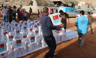 Türkiye&#039;nin yardım eliyle Ramazanın bereketi dünyayı sardı