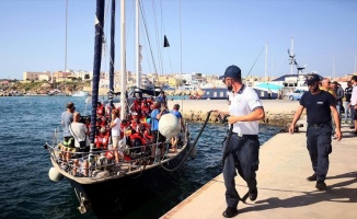 Düzensiz göçmenleri kurtaran STK&#039;lere İtalya ve Malta&#039;dan engel