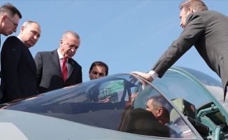 Erdoğan ile Putin &#039;Su-57&#039;yi inceledi