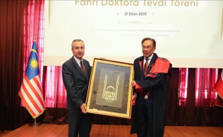 Malezya Halkın Adalet Partisi Başkanı Enver İbrahim’e fahri doktora