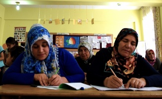 MEB&#039;in yaygın eğitim kurslarına 6 milyondan fazla kişi katıldı