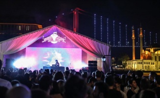 Red Bull Music Festival İstanbul’a ünlü isimler katıldı
