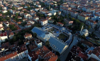 Tarihi kervansarayda 'tiyatro sahnesi' kuruldu