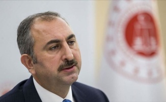 Adalet Bakanı Gül: Yeni yargı paketinde ceza indirimi çalışması yok