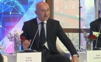 Erman Ilıcak, üst düzey Rus devlet yetkililerinin katıldığı forumda konuştu ve önemli tavsiyelerde bulundu