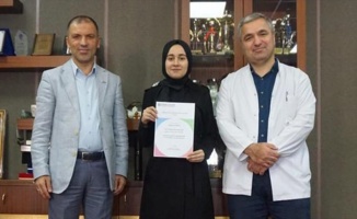 İmam hatip öğrencisi Cambridge Üstün Başarı Ödülü&#039;ne layık görüldü