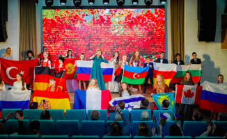 Moskova&#039;daki İstoki 9. Uluslararası Festivali coşkuyla sürüyor