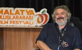 Müfit Can Saçıntı'dan Türk dizi film sektörüne övgü