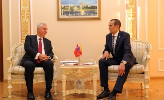 Türkiye&#039;nin Kazan Başkonsolosu Erikan, Çuvaşistan lideriyle ikili ekonomik işbirliğini masaya yatırdı
