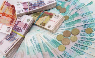 “Güçlenebilir ve düşebilir”; 2020&#039;de Rus Rublesini neler bekliyor?