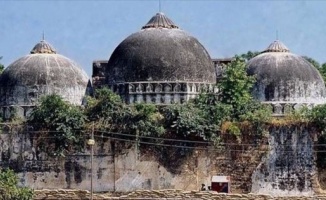 Güney Asya&#039;nın Ayasofyası: Babri Camisi