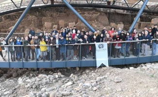 &#039;Rafadan Tayfa Göbeklitepe&#039; film ekibi gala için Şanlıurfa&#039;da