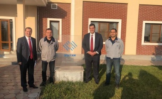 Türkiye&#039;nin Novorossiysk Başkonsolosu Bayar&#039;dan Türk yatırımcı şirket Şişecam&#039;a ziyaret