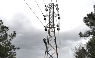 Başkent EDAŞ kesintisiz elektrik için çalışmalarını sürdürüyor