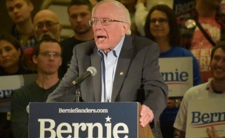 CNN anketinde Demokratların 2020 yarışında Sanders rakibi Biden&#039;ı geçti