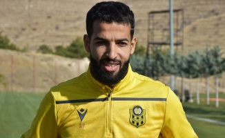 Yeni Malatyasporlu futbolcu Issam Chebake'in Fransa'daki zorlu hikayesi